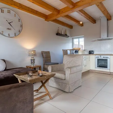 Ferienhaus Fischerhaus Am Reetdachhaus Friesenhaus *